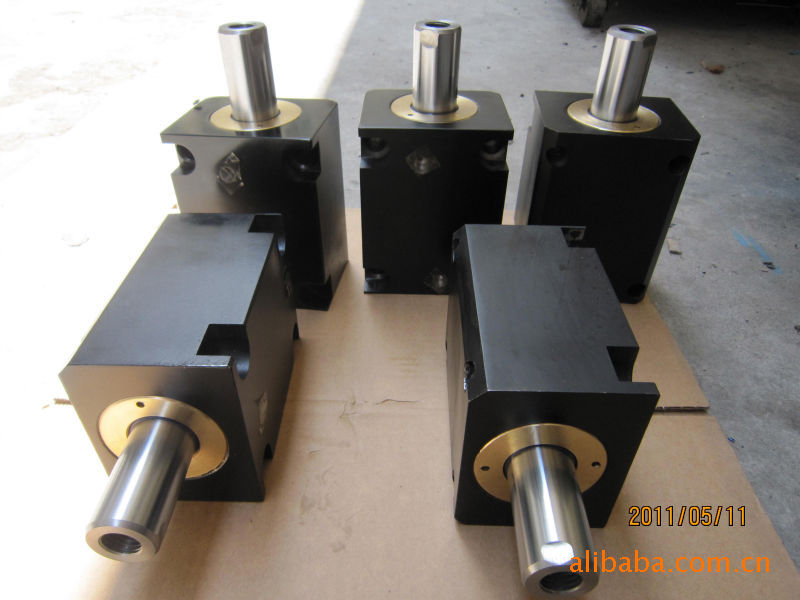 非標液壓油缸里外溫差大，有沒有影響?